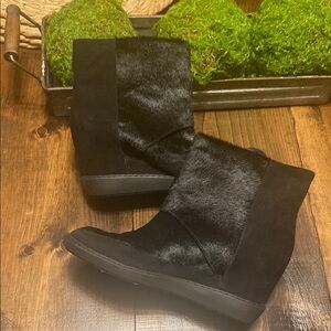 Vince Holly Black Calf Hair Suede Boots size 6